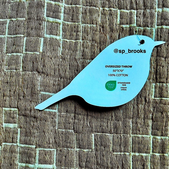 🎁Piscatextil Throw Blanket - Caramel Matrix Pattern - Picture 3 of 5